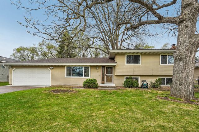 3725 80th Avenue N, Brooklyn Park, MN 55443