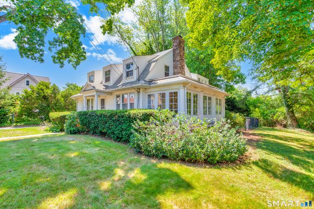 120 Maple Street, Branford, CT 06405