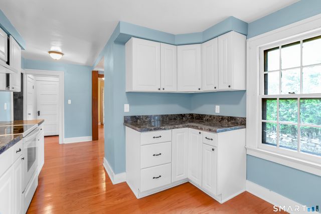 120 Maple Street, Branford, CT 06405
