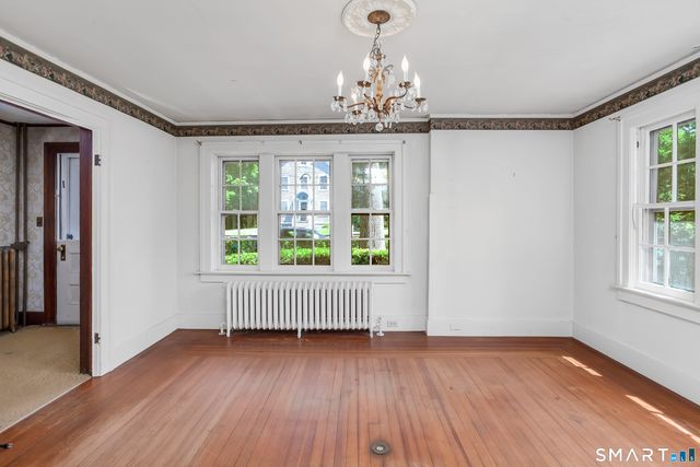 120 Maple Street, Branford, CT 06405