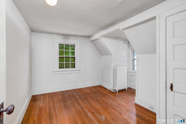 120 Maple Street, Branford, CT 06405