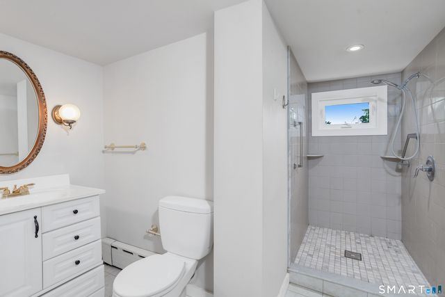 120 Maple Street, Branford, CT 06405