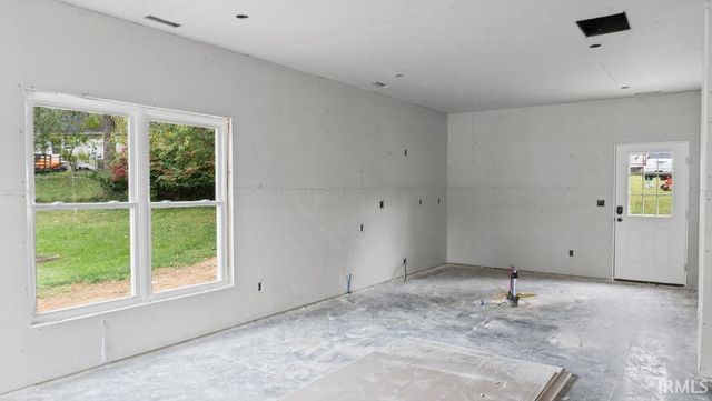 1219 W East Branch Road, Bloomington, IN 47403