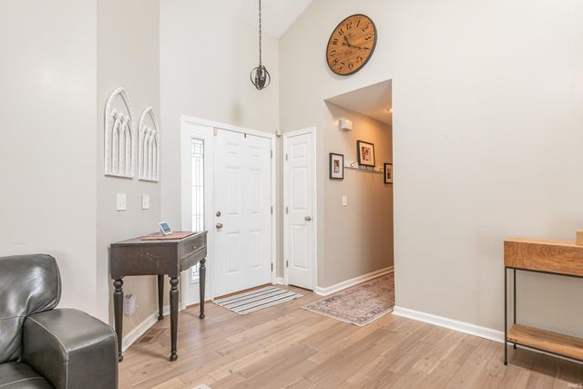 613 W Whitethorn Way, Bloomington, IN 47403