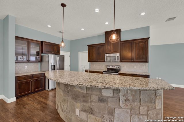 546 Melissa, New Braunfels, TX 78130