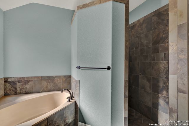 546 Melissa, New Braunfels, TX 78130