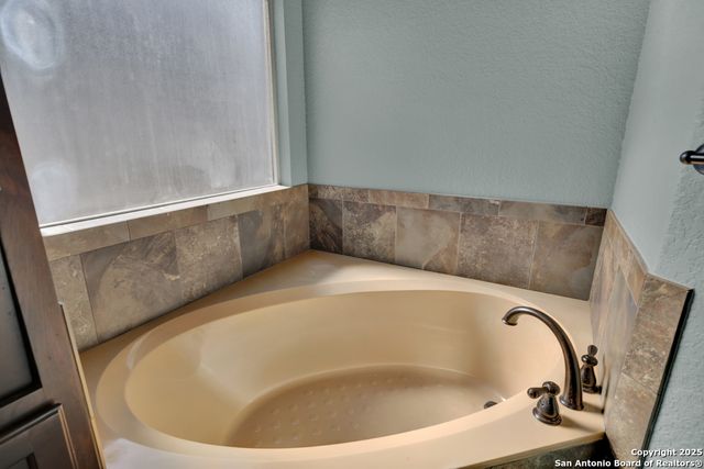 546 Melissa, New Braunfels, TX 78130