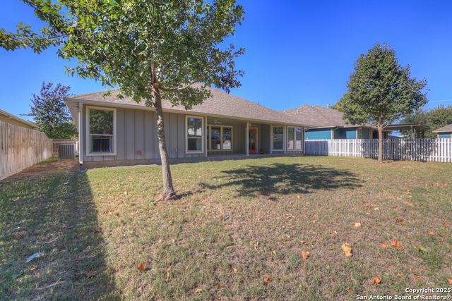 546 Melissa, New Braunfels, TX 78130