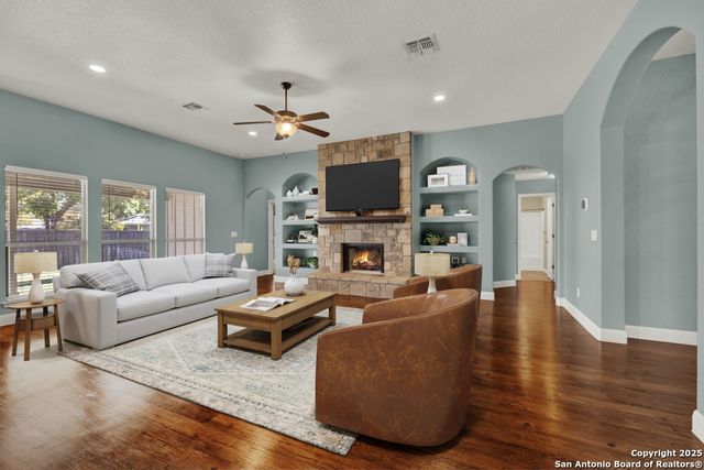 546 Melissa, New Braunfels, TX 78130