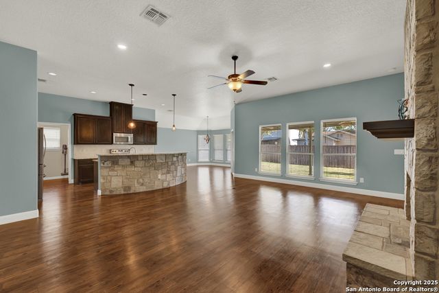 546 Melissa, New Braunfels, TX 78130