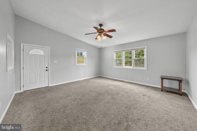 71 HARDWICK DR, Ewing, NJ 08638
