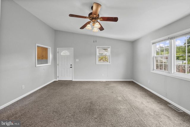 71 HARDWICK DR, Ewing, NJ 08638