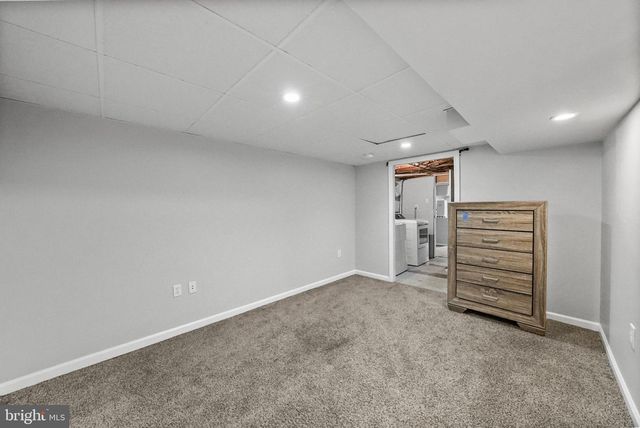 71 HARDWICK DR, Ewing, NJ 08638