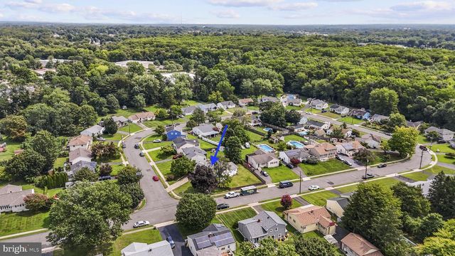 71 HARDWICK DR, Ewing, NJ 08638