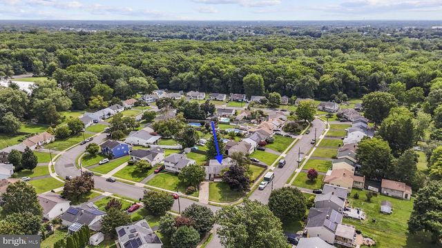 71 HARDWICK DR, Ewing, NJ 08638