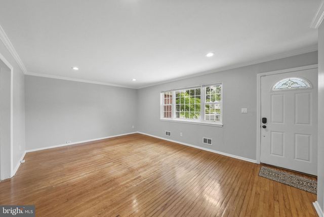 71 HARDWICK DR, Ewing, NJ 08638