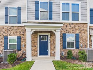 1414 Newell Towns Lane, Charlotte, NC 28262