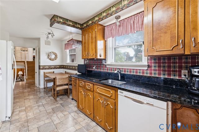 1100 Lake Ave, Richmond, VA 23226