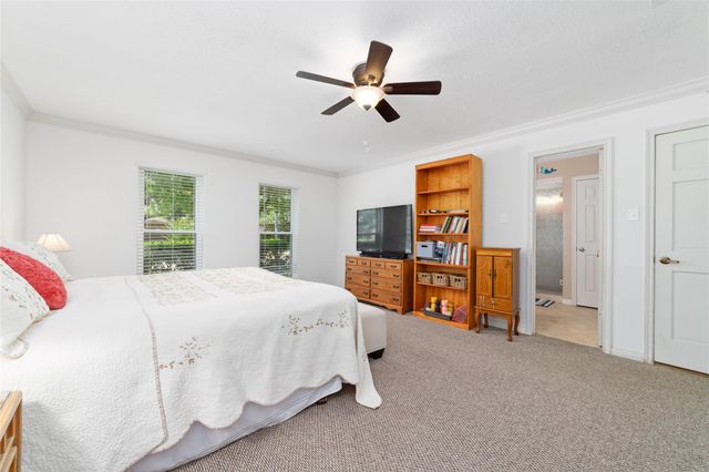 12511 Meadow Lake Drive, Houston, TX 77077