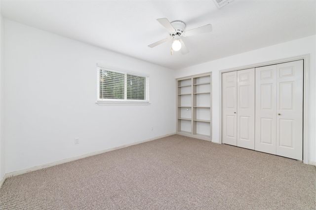 12511 Meadow Lake Drive, Houston, TX 77077
