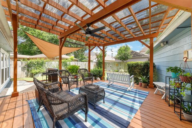 12511 Meadow Lake Drive, Houston, TX 77077