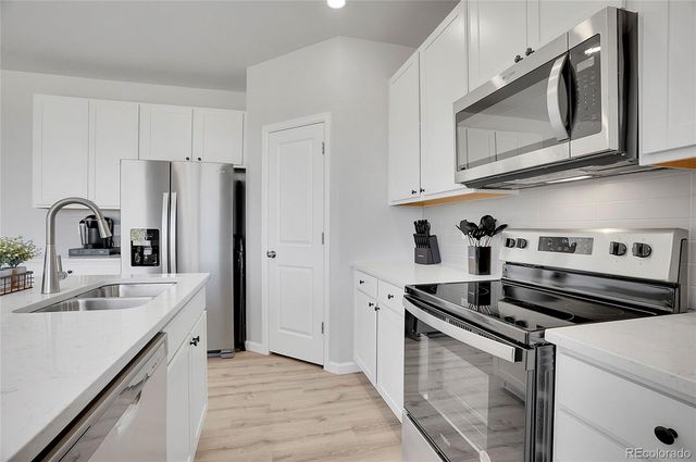 5901 Sunrise Place, Mead, CO 80504