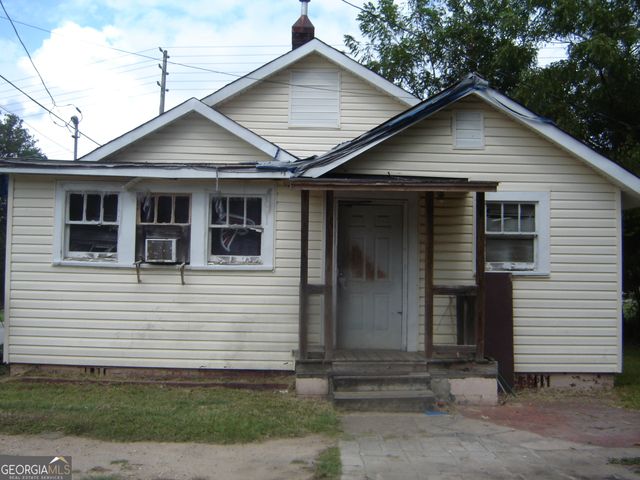 902 S Jennings, Lanett, AL 36863