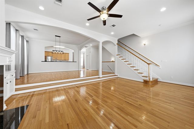 5515 Crooms Street, Houston, TX 77007