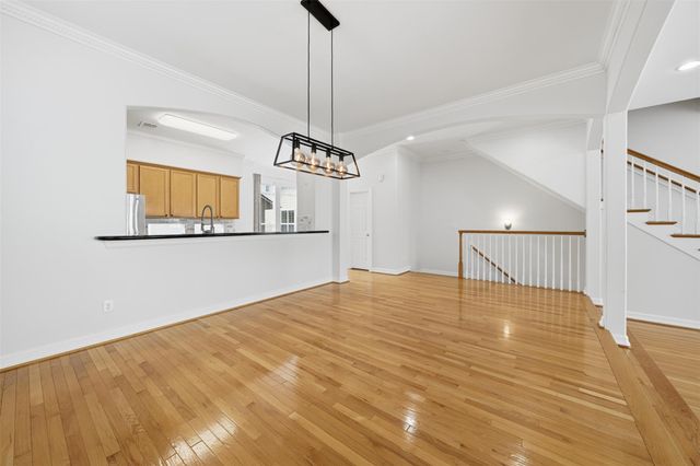 5515 Crooms Street, Houston, TX 77007