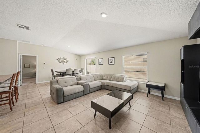 10128 CRESTED FRINGE DRIVE, Riverview, FL 33578