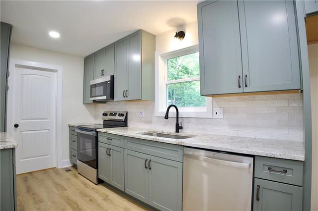 83 Thunderwood Trail, Dallas, GA 30157
