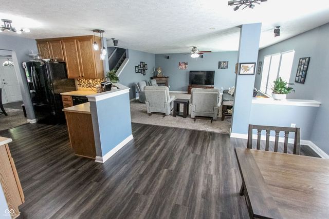 8005 Stoney Bend Court, Indianapolis, IN 46259
