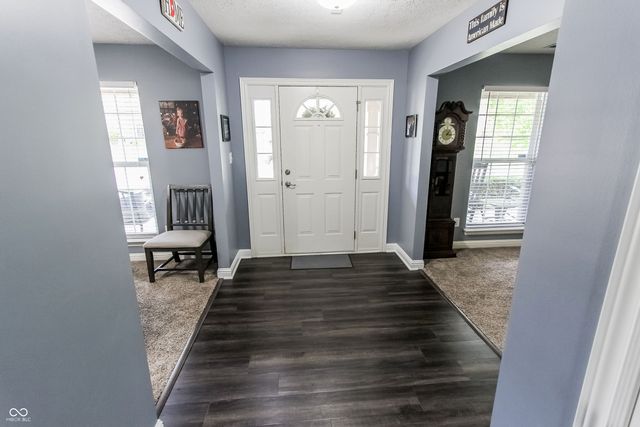 8005 Stoney Bend Court, Indianapolis, IN 46259