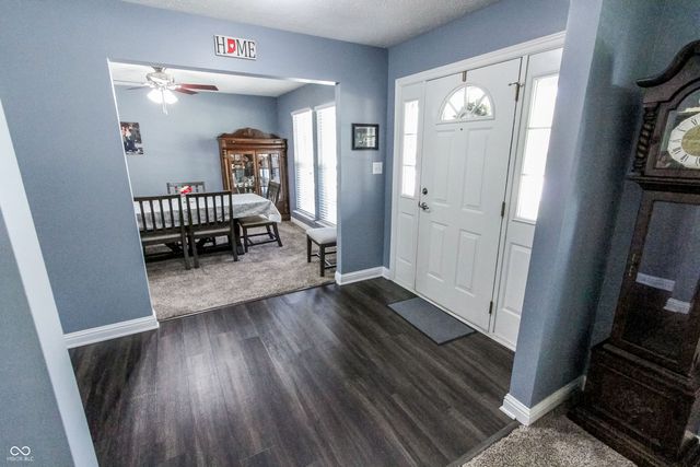 8005 Stoney Bend Court, Indianapolis, IN 46259