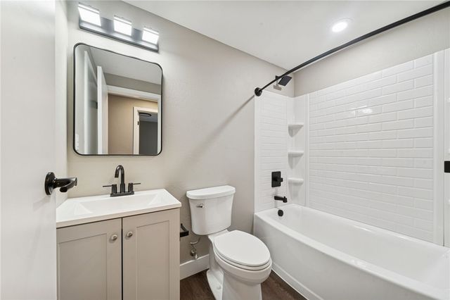 146 Michigan Ave, Lower Burrell, PA 15068