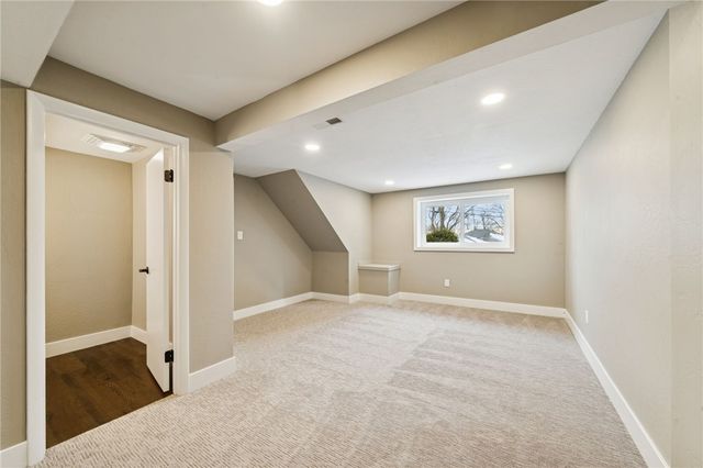 146 Michigan Ave, Lower Burrell, PA 15068