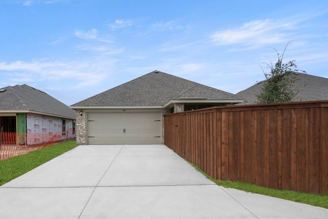 328 Dairy Way, Midlothian, TX 76065