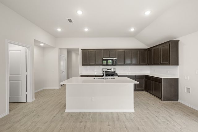 328 Dairy Way, Midlothian, TX 76065