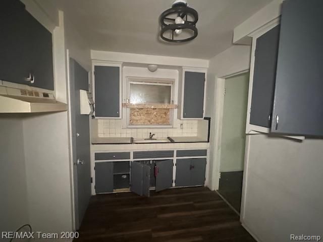 12620 Kilbourne Street, Detroit, MI 48213