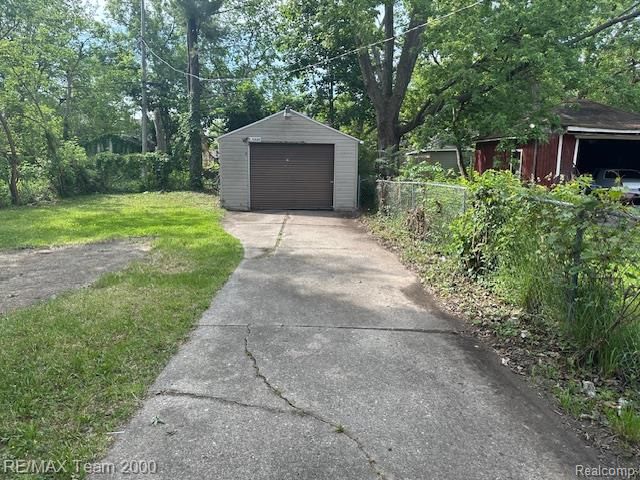 12620 Kilbourne Street, Detroit, MI 48213