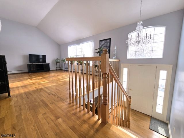 63 Halsey Rd, Hampton Twp., NJ 07860