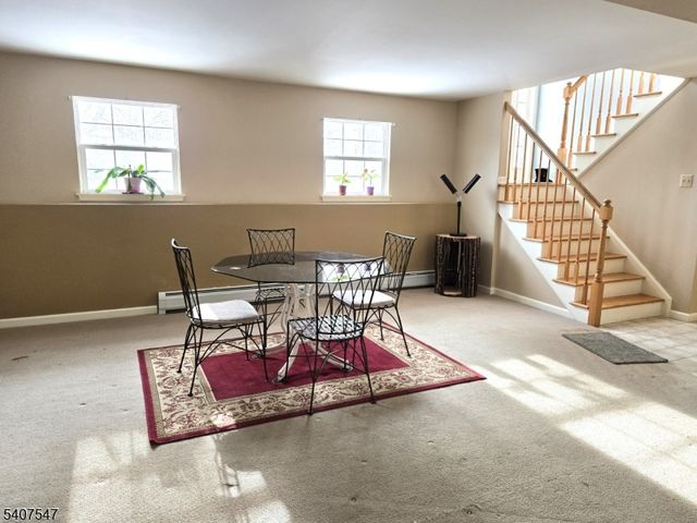 63 Halsey Rd, Hampton Twp., NJ 07860