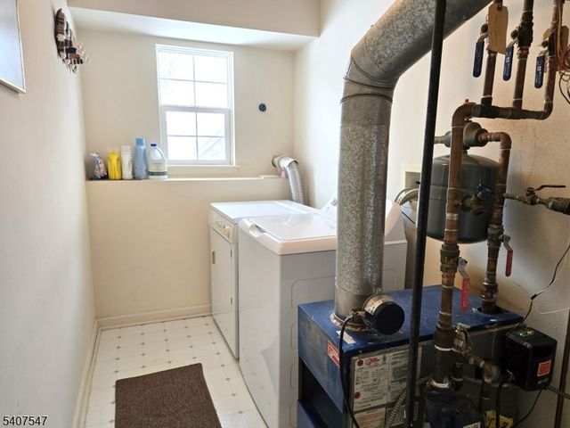 63 Halsey Rd, Hampton Twp., NJ 07860