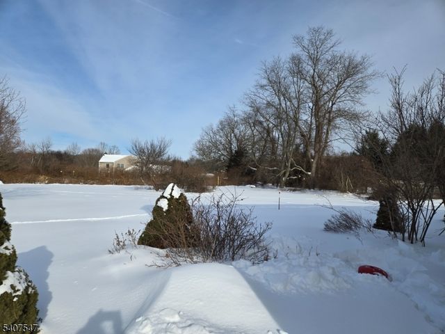 63 Halsey Rd, Hampton Twp., NJ 07860