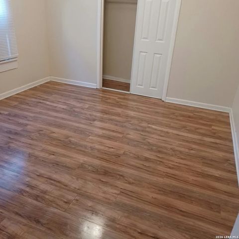 1701 DAWSON ST, San Antonio, TX 78202