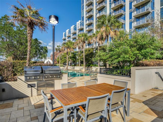 360 Nueces ST 1301, Austin, TX 78701