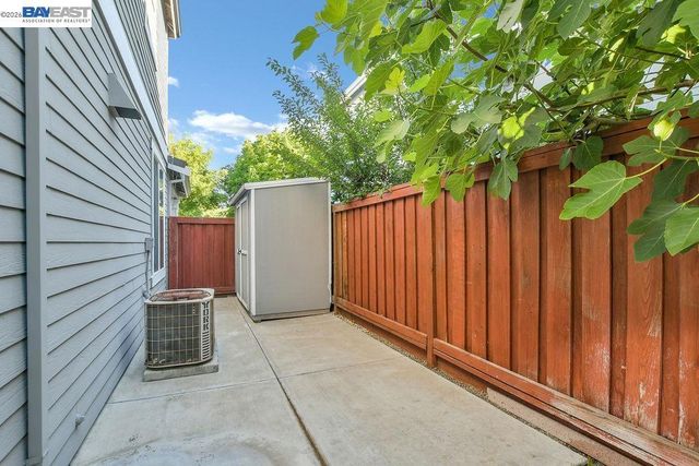 244 Laird Pl, Brentwood, CA 94513