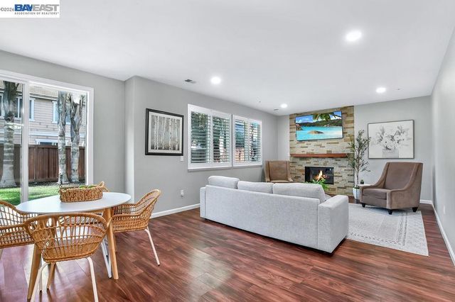 244 Laird Pl, Brentwood, CA 94513