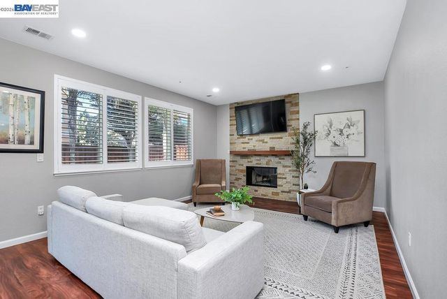 244 Laird Pl, Brentwood, CA 94513