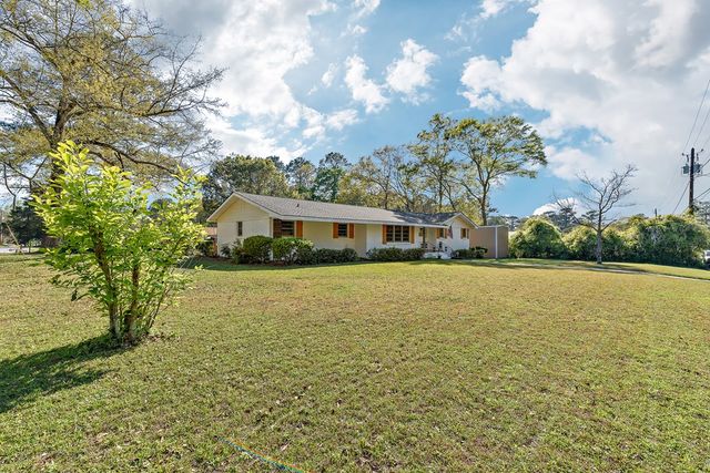 601 Sequoyah Dr, Dothan, AL 36303